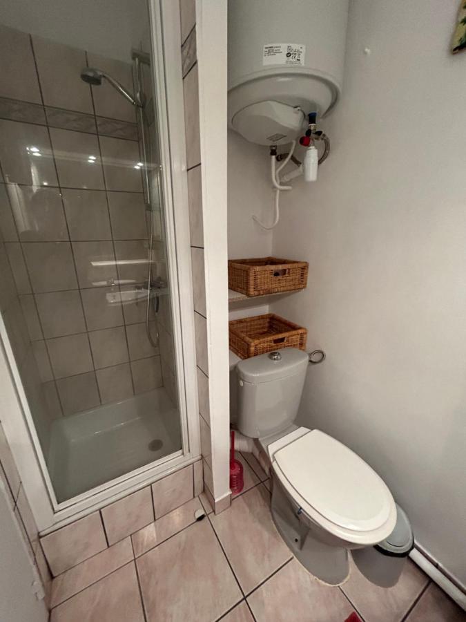 Studio Vue Mer Situe A Cote De La Plage Quartier Des Quilles Sète Buitenkant foto